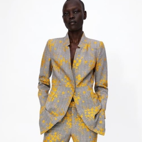 Blogger’s Favorite Zara XS Jacquard Plaid Long Jacket. - Picture 1 of 16